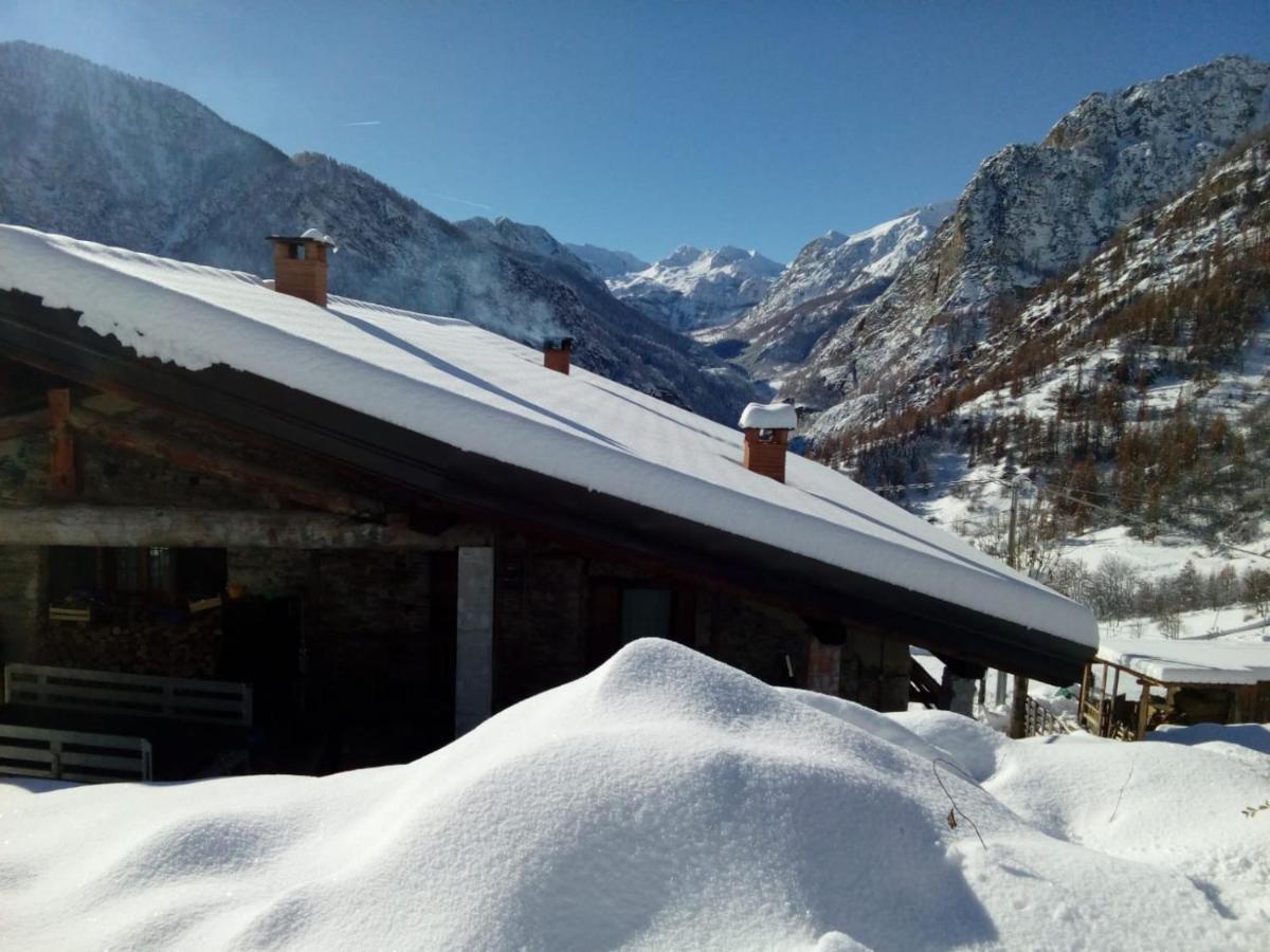 Agri-B&B Lou Col Canosio Eksteriør billede