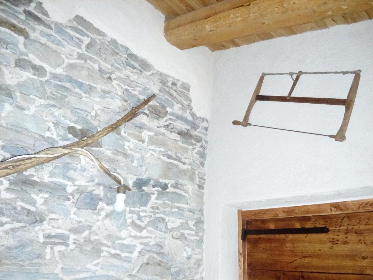 Agri-B&B Lou Col Canosio Eksteriør billede